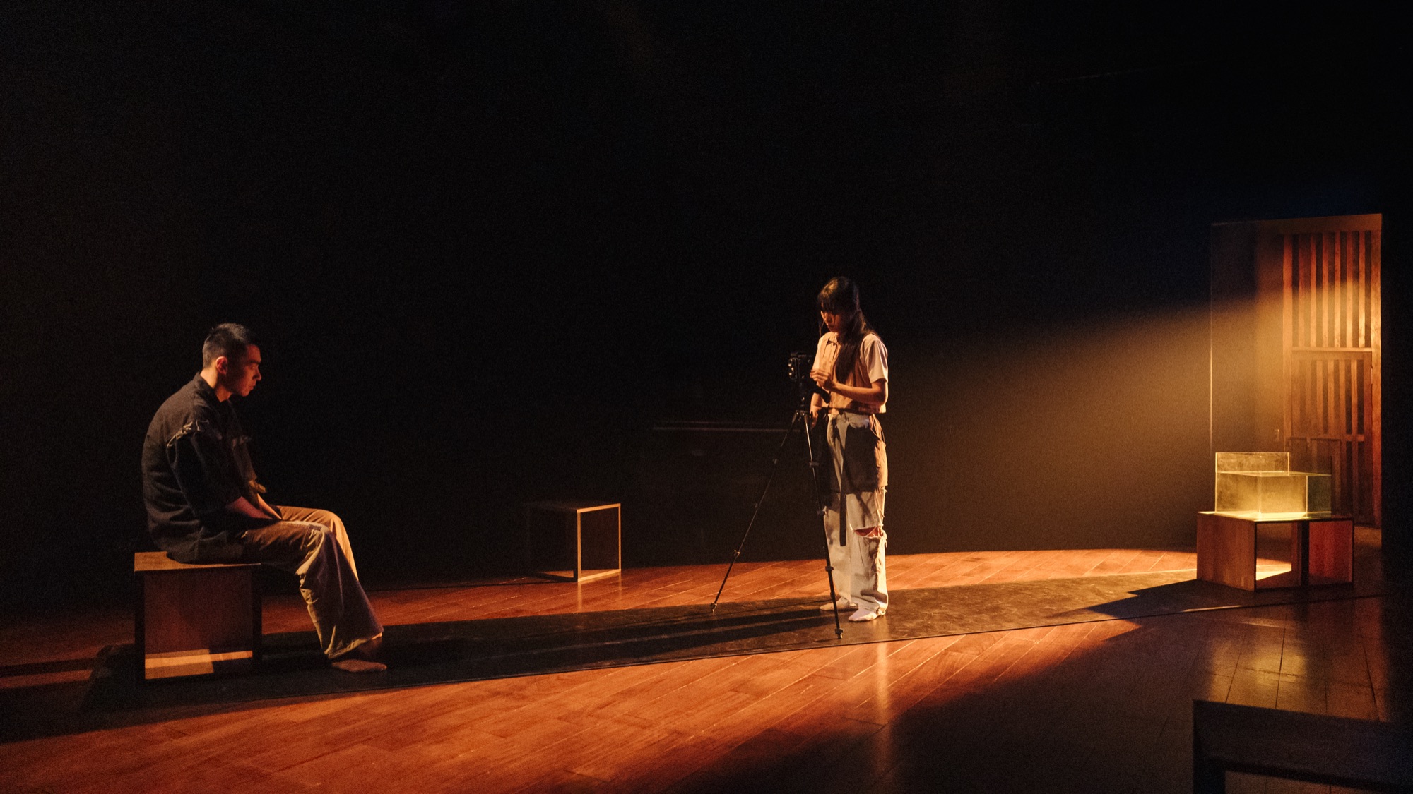 Stage Lighting Technology and Material